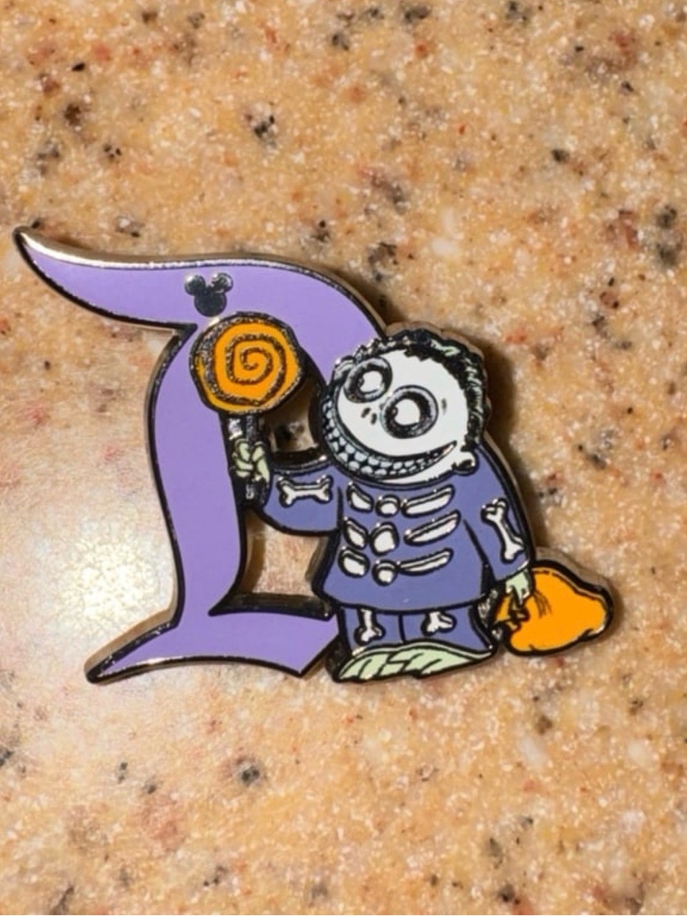 Barrel Disneyland D Pin